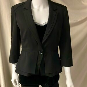 White House Black Market size 8 Black blazer